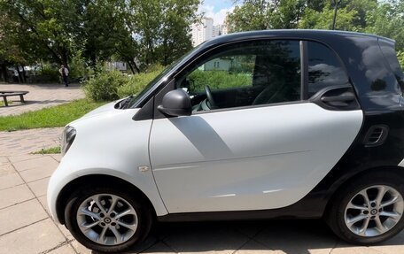 Smart Fortwo III, 2018 год, 1 450 000 рублей, 4 фотография