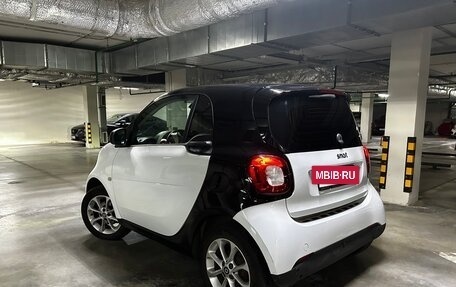 Smart Fortwo III, 2018 год, 1 450 000 рублей, 19 фотография