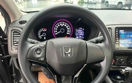 Honda Vezel, 2022 год, 1 420 000 рублей, 12 фотография
