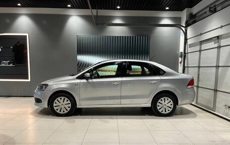 Volkswagen Polo VI (EU Market), 2013 год, 695 000 рублей, 2 фотография