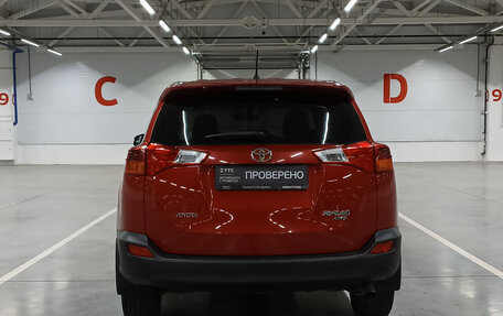 Toyota RAV4, 2014 год, 1 930 000 рублей, 10 фотография