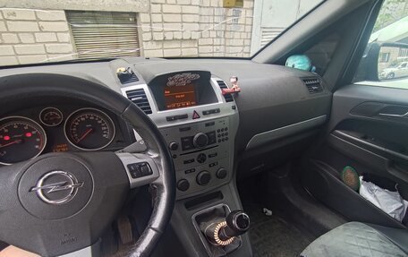 Opel Zafira B, 2014 год, 900 000 рублей, 8 фотография
