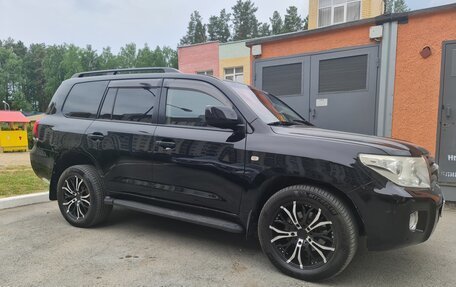 Toyota Land Cruiser 200, 2008 год, 2 270 000 рублей, 6 фотография