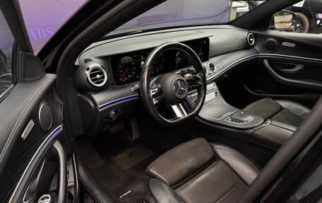 Mercedes-Benz E-Класс, 2020 год, 2 975 000 рублей, 8 фотография