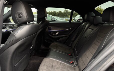 Mercedes-Benz E-Класс, 2020 год, 2 975 000 рублей, 17 фотография