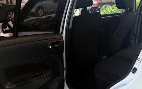 Suzuki Swift IV, 2011 год, 800 000 рублей, 8 фотография