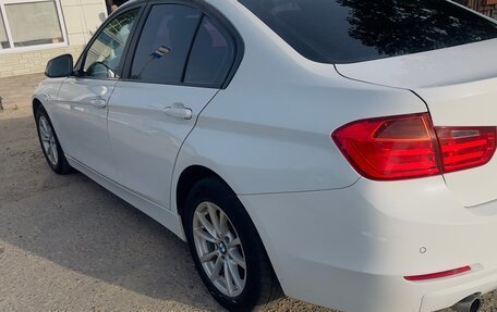 BMW 3 серия, 2014 год, 1 500 000 рублей, 4 фотография