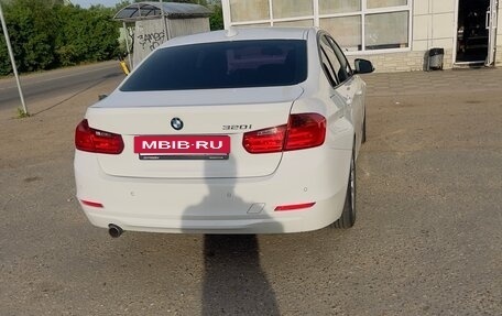 BMW 3 серия, 2014 год, 1 500 000 рублей, 2 фотография