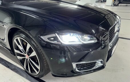 Jaguar XJ IV (X351), 2018 год, 5 250 000 рублей, 16 фотография