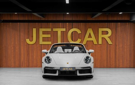 Porsche 911, 2022 год, 28 000 000 рублей, 4 фотография