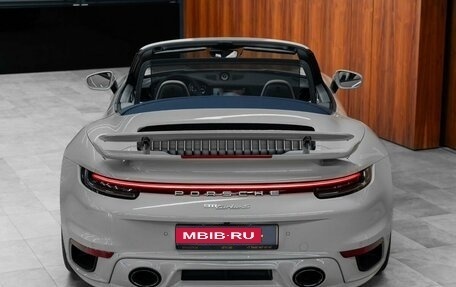 Porsche 911, 2022 год, 28 000 000 рублей, 9 фотография