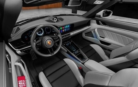 Porsche 911, 2022 год, 28 000 000 рублей, 20 фотография