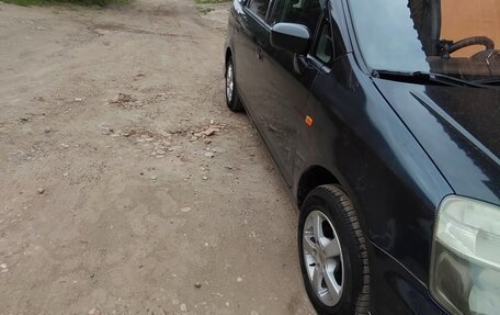 Honda Stream I рестайлинг, 2001 год, 500 000 рублей, 5 фотография