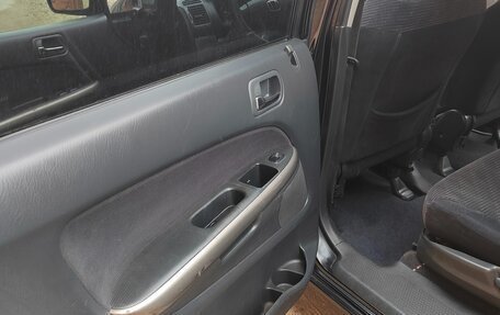 Honda Stream I рестайлинг, 2001 год, 500 000 рублей, 16 фотография