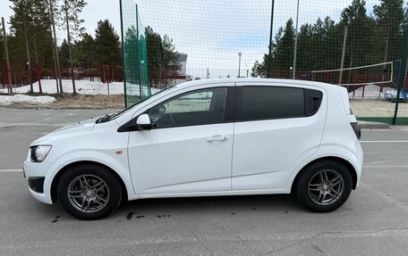 Chevrolet Aveo III, 2012 год, 800 000 рублей, 4 фотография