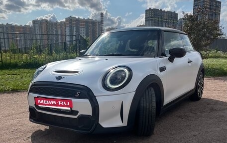 MINI Hatch, 2021 год, 3 500 000 рублей, 3 фотография