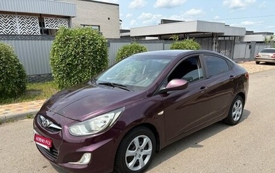Hyundai Solaris II рестайлинг, 2013 год, 500 000 рублей, 1 фотография