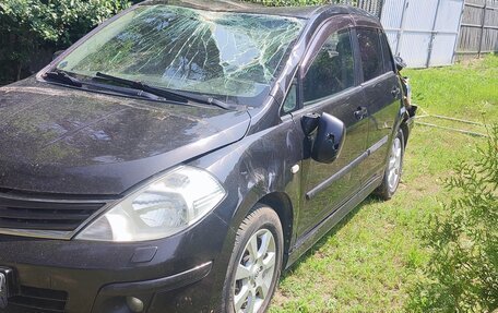 Nissan Tiida, 2010 год, 330 000 рублей, 2 фотография