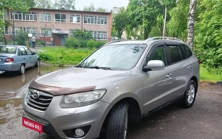 Hyundai Santa Fe III рестайлинг, 2010 год, 1 000 000 рублей, 2 фотография