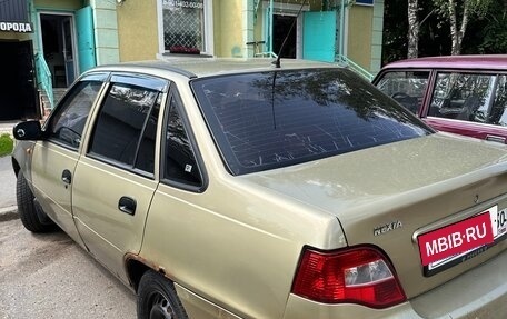 Daewoo Nexia I рестайлинг, 2010 год, 200 000 рублей, 5 фотография