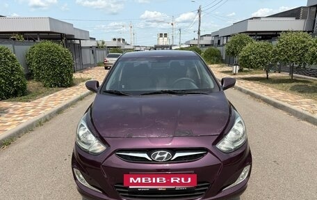Hyundai Solaris II рестайлинг, 2013 год, 500 000 рублей, 6 фотография