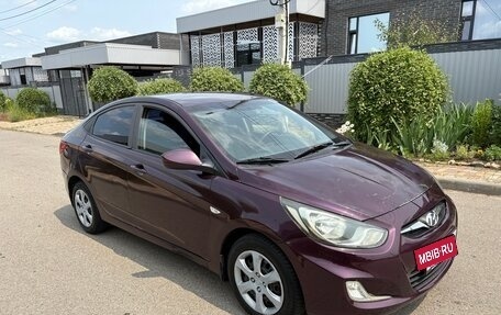 Hyundai Solaris II рестайлинг, 2013 год, 500 000 рублей, 3 фотография