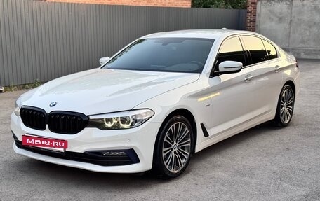BMW 5 серия, 2018 год, 3 200 000 рублей, 6 фотография