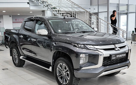 Mitsubishi L200 IV рестайлинг, 2022 год, 3 850 000 рублей, 3 фотография