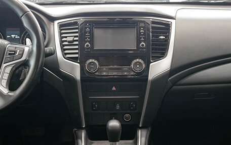 Mitsubishi L200 IV рестайлинг, 2022 год, 3 850 000 рублей, 15 фотография