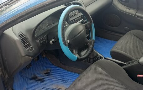 Mazda 323, 1996 год, 350 000 рублей, 5 фотография