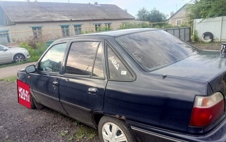 Daewoo Nexia I рестайлинг, 2004 год, 125 000 рублей, 3 фотография