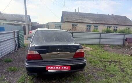 Daewoo Nexia I рестайлинг, 2004 год, 125 000 рублей, 2 фотография