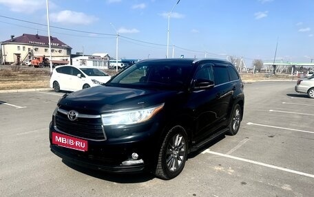 Toyota Highlander III, 2014 год, 2 880 000 рублей, 14 фотография