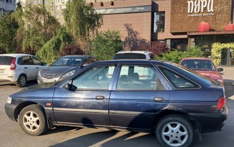 Ford Escort V, 1999 год, 180 000 рублей, 7 фотография
