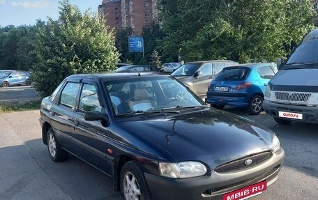 Ford Escort V, 1999 год, 180 000 рублей, 4 фотография