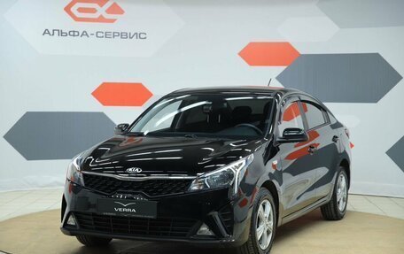KIA Rio IV, 2021 год, 1 650 000 рублей, 1 фотография