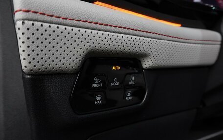 Volkswagen Teramont I, 2024 год, 5 145 000 рублей, 17 фотография