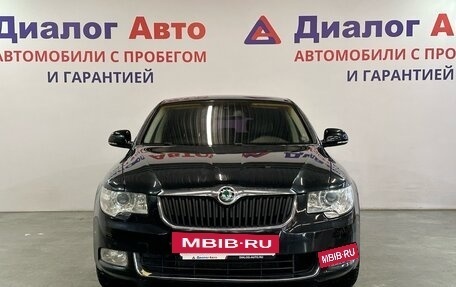 Skoda Superb III рестайлинг, 2012 год, 900 000 рублей, 2 фотография