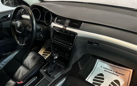 Skoda Superb III рестайлинг, 2012 год, 900 000 рублей, 8 фотография