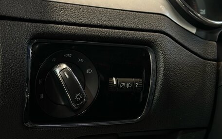 Skoda Superb III рестайлинг, 2012 год, 900 000 рублей, 13 фотография