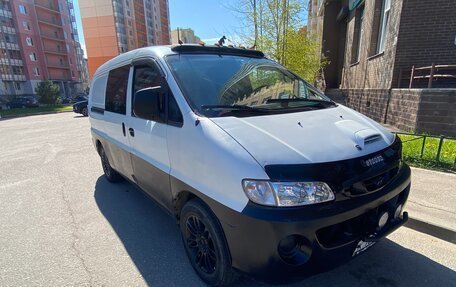 Hyundai H-1 II рестайлинг, 2003 год, 499 000 рублей, 2 фотография