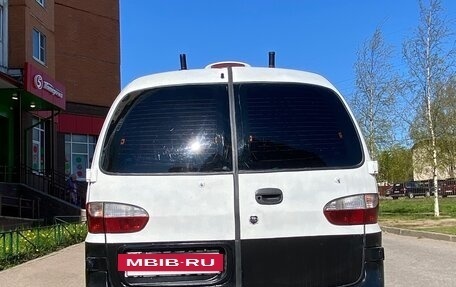 Hyundai H-1 II рестайлинг, 2003 год, 499 000 рублей, 5 фотография