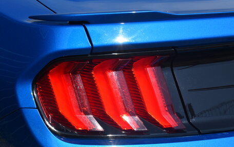 Ford Mustang VI рестайлинг, 2021 год, 3 470 000 рублей, 8 фотография