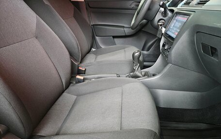 Skoda Rapid I, 2015 год, 825 000 рублей, 12 фотография
