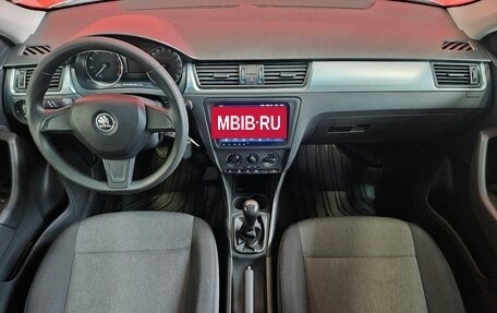 Skoda Rapid I, 2015 год, 825 000 рублей, 9 фотография