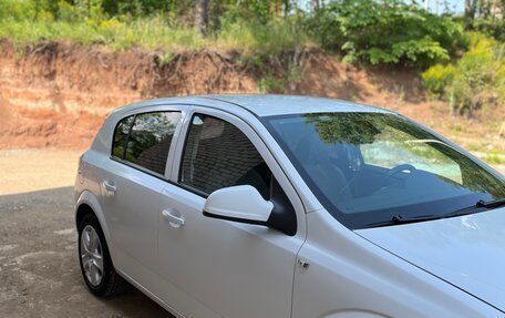 Opel Astra H, 2012 год, 650 000 рублей, 2 фотография
