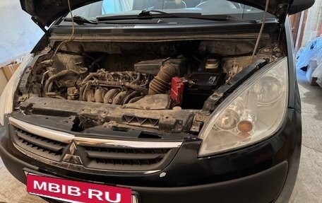 Mitsubishi Colt VI рестайлинг, 2005 год, 345 000 рублей, 6 фотография