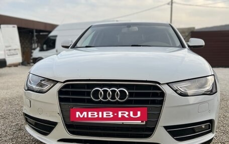 Audi A4, 2014 год, 1 250 000 рублей, 5 фотография