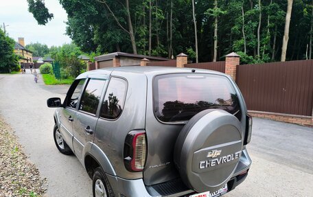 Chevrolet Niva I рестайлинг, 2012 год, 475 000 рублей, 4 фотография