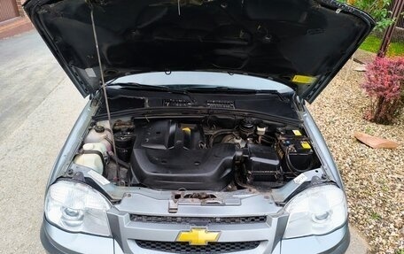 Chevrolet Niva I рестайлинг, 2012 год, 475 000 рублей, 6 фотография